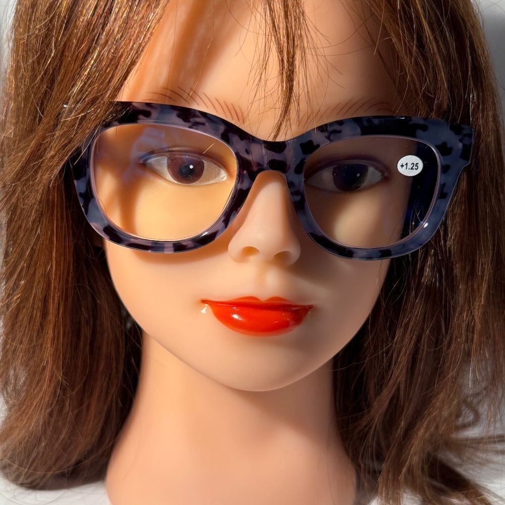 1566 Mona Reading Glasses 1.75 Black GrTortoise Readers Rounded Square Frame NWT